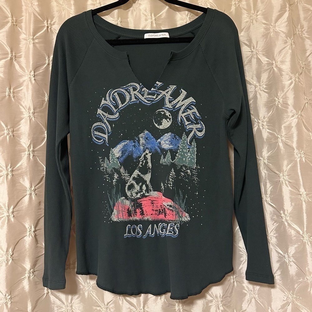 Daydreamer Los Angeles Gray Lone Wolf Graphic Long Sleeve Thermal Shirt Tee - Picture 2 of 11